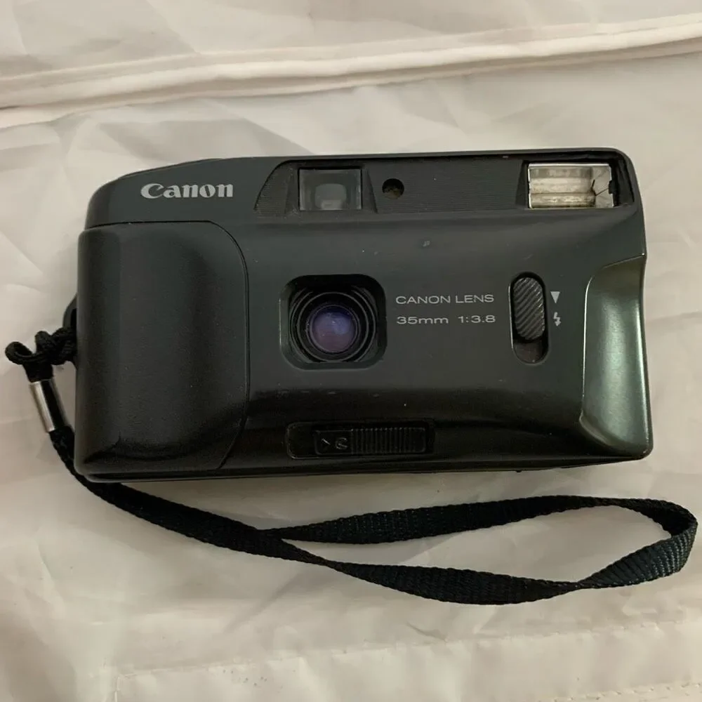 Canon Snappy EZ 35mm Point & Shoot Camera Untested